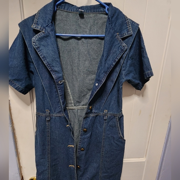 Denim Collared Maxi Dress size M. - Picture 8 of 8